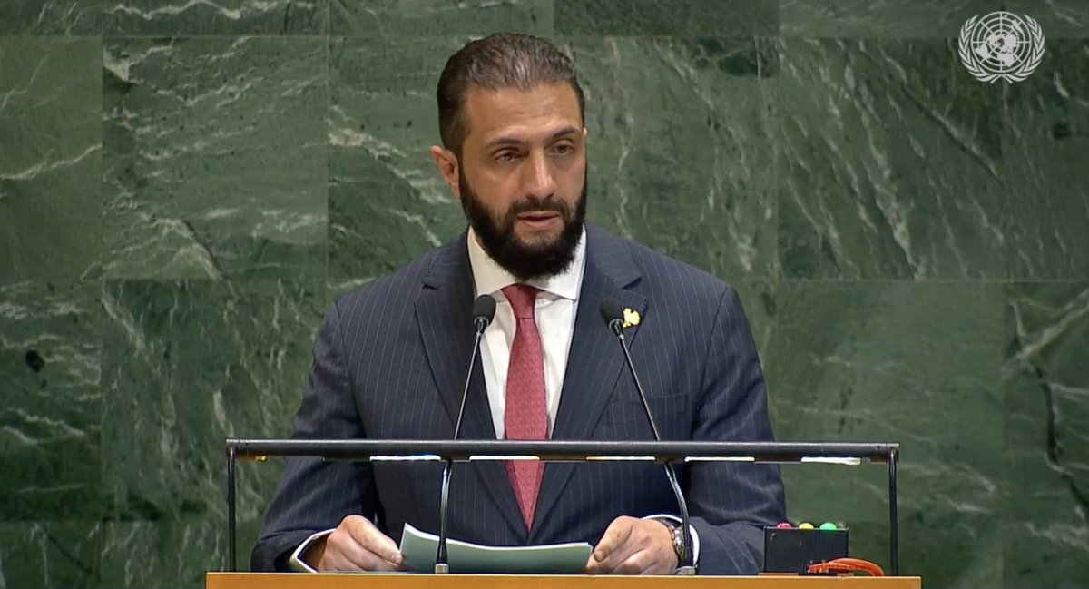 ricwe123's tweet image. Abu Mohammad al-Julani,former ISIS headchopper.

Until May, the US government wanted him and was offering a $10 million bounty for information leading to his detention. 

He murdered US soldiers and numerous Christians.

Today, he’s addressing the UN.