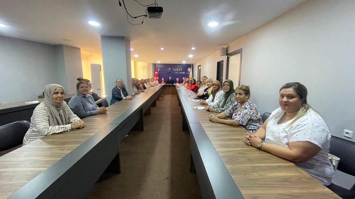 📍AK Parti Çukurova İlçe Başkanlığı 

İl Kadın Kolları Başkanımız Sn. Hacer Söylemez ile birlikte İlçe Kadın Kolları Yönetim Kurulu toplantımıza katıldık.

AK Kadınlarımız, davasına adanmış yürekleriyle her zaman en ön safta!

Güçlü teşkilat, güçlü kadınlar, güçlü Türkiye!