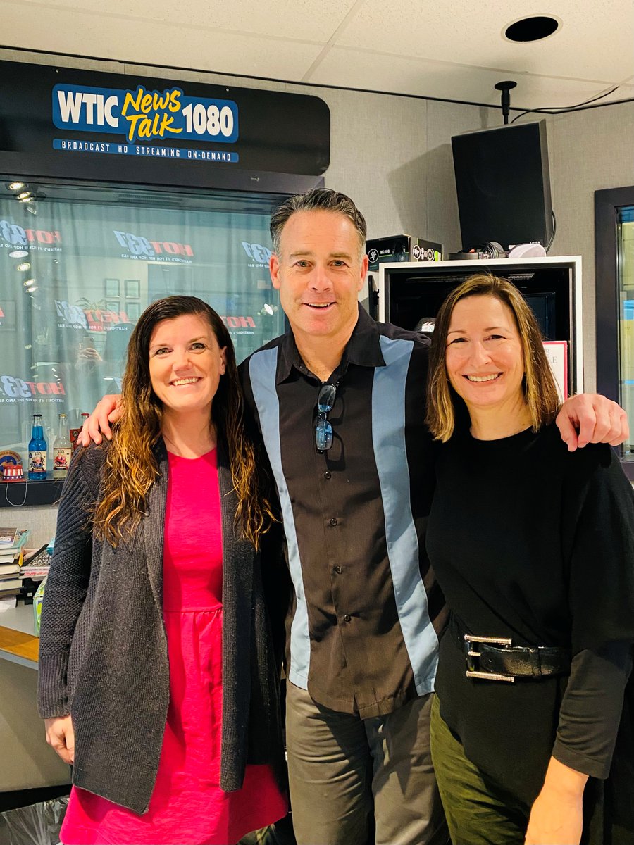 unitedwayinc's tweet image. Join us for the September episode of Community Connections presented by #UnitedWay on WTIC 1080AM! 

➡️ audacy.com/podcast/commun…

#listennow #UnitedtoEndPoverty #StateofALICE