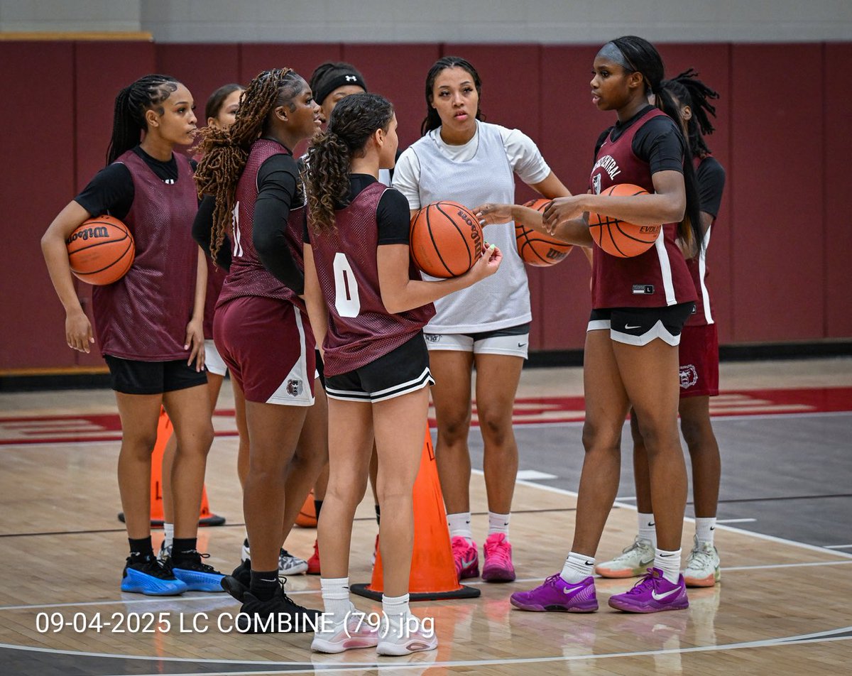 LCHS LADY BEARS 🏀 (@lcladybearbball) on Twitter photo 🏀LCLadyBear🏀
#LCLadyCombine25 🏀LCLadyBear🏀
#LCLadyCombine25