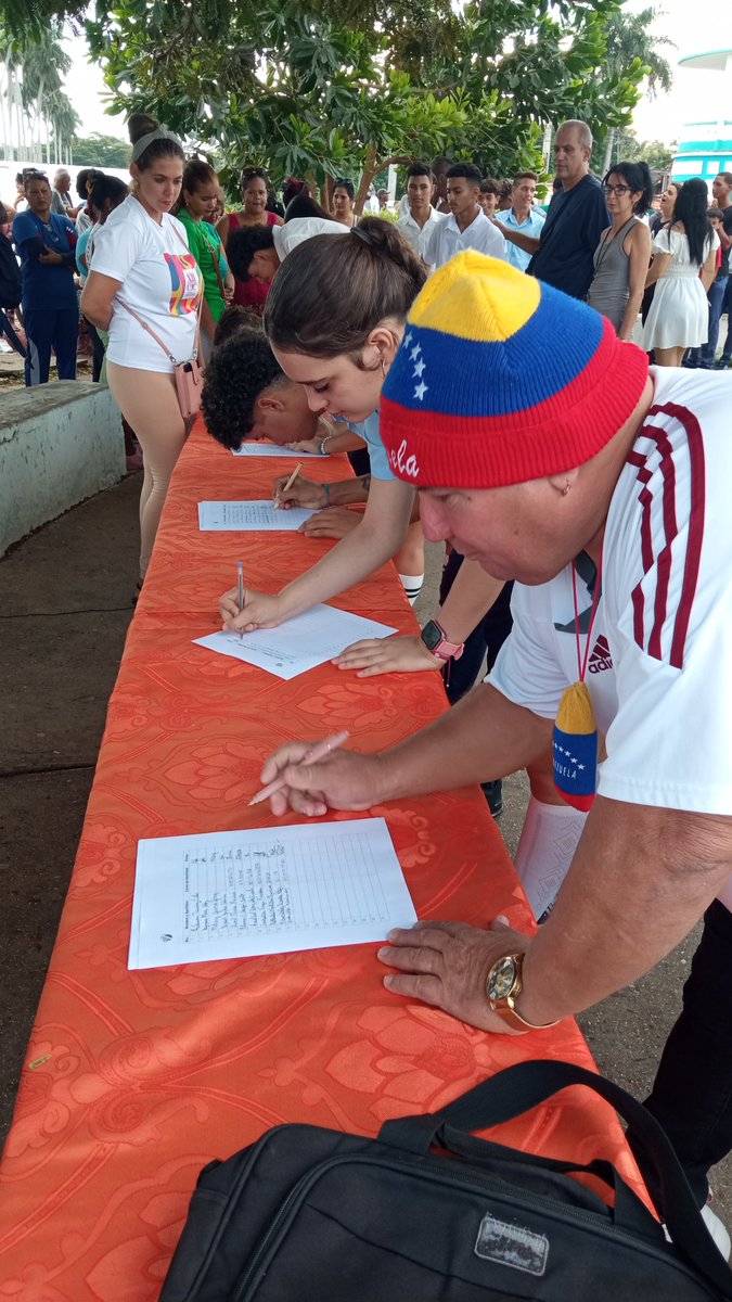 🇨🇺 Inicia en #SanJuanyMartinez  apoyo al pueblo Venezolano ante la agresión imperial.

 "Deme Venezuela en qué servirla, ella tiene en mí un hijo”.
#CubaConVenezuela
#PinardelRio