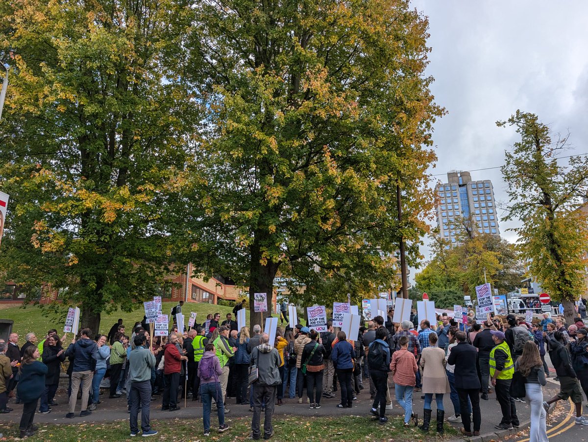 Leicester UCU tweet media