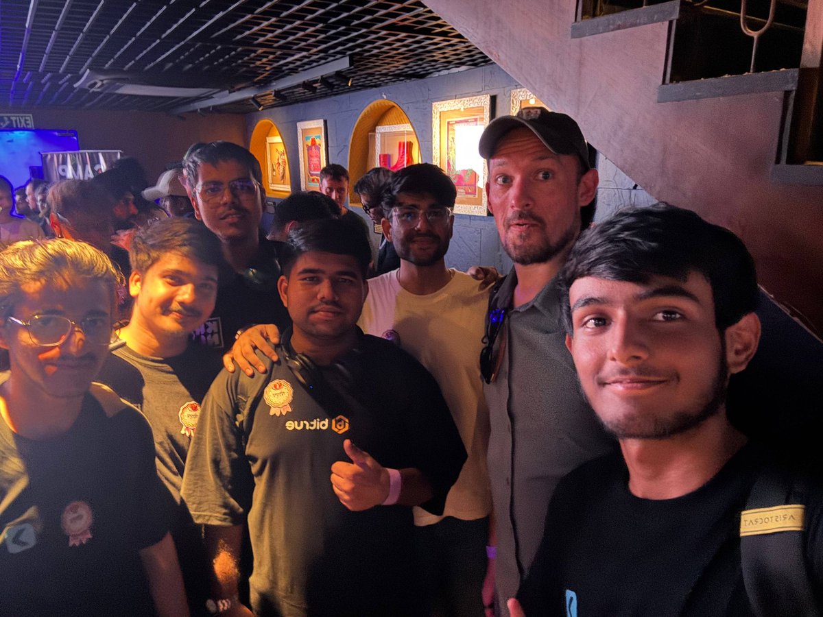 LayerKenzy's tweet image. Tonight wasn’t just Delhi devs… the whole @RollAMate fam pulled up 🧡
Open Connect: Dev Night at @HardRock Café felt less like an event and more like a reunion of builders, dreamers &amp;amp; doers.
Big ups to @CoWSwap + @campnetworkxyz for curating the chaos. 
#DevNight #Web3India