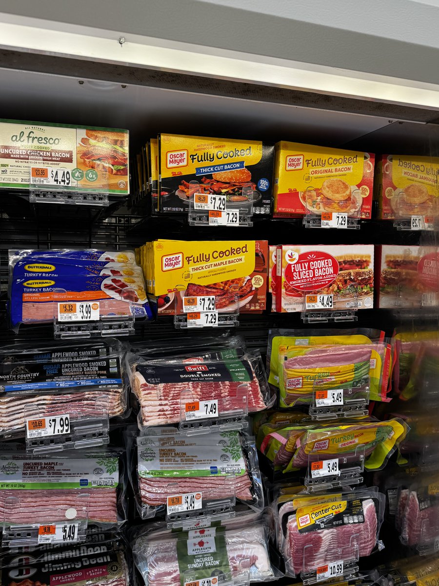 “I want my bacon from a damn pig!” 🤣
#wifequotes