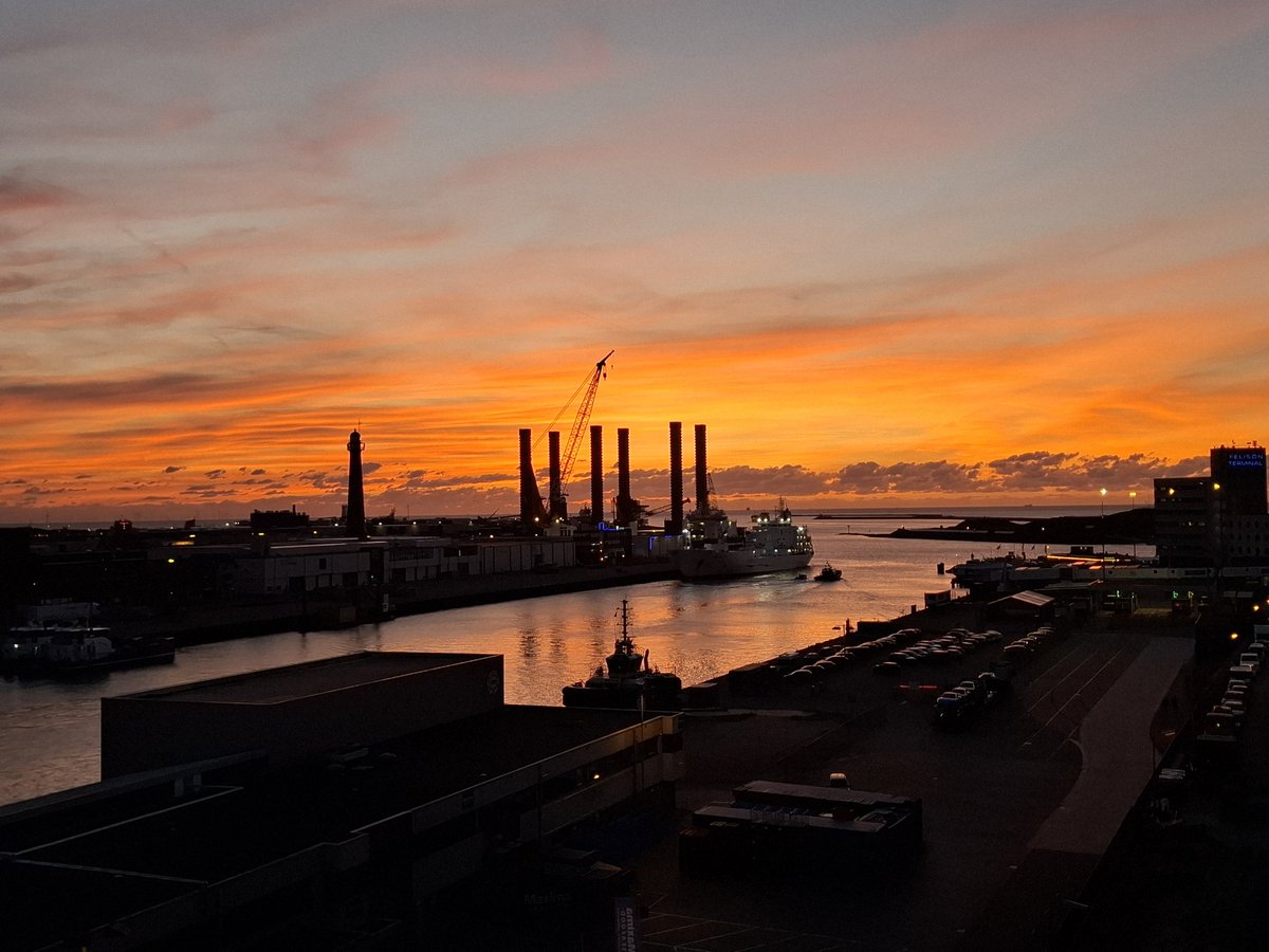 #Ijmuiden.
