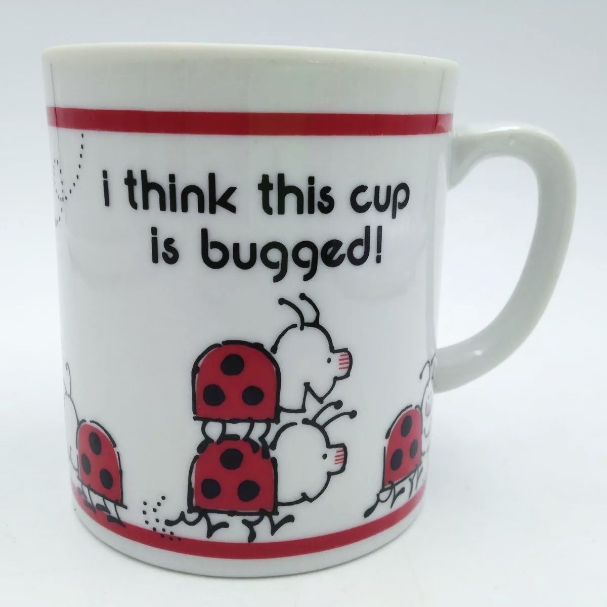 dangmugs's tweet image. i think this cup is bugged 🐞