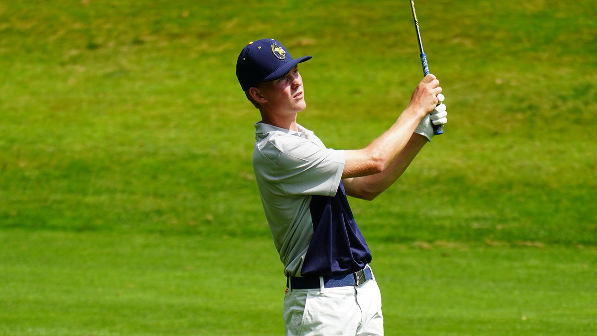 Little Three Update: The #Griffs and St. Bonaventure are tied at +12 after the first 18 holes. Niagara leads at +6.

Junior Mikey Takacs carded a first-round 73 (+2). He is tied for 3rd heading to the second round.

📊: tinyurl.com/3jjtpud9