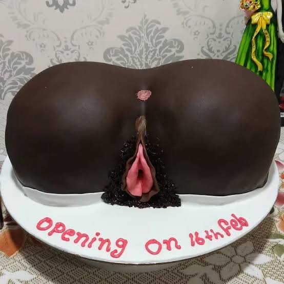 EmirateAir's tweet photo. @Naija_PR We do all kinds of cake https://t.co/739ZdR2MS4