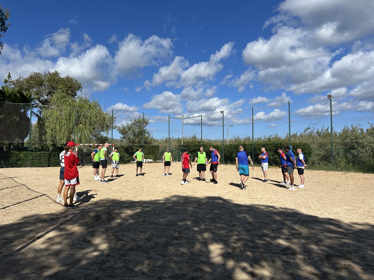⚽💙 Today at ClubMAC we enjoyed a special charity day full of energy and fun.
All proceeds will go to Great Ormond Street Hospital 🏥✨
And tonight… the grand final awaits! 🏆🔥

#ClubMAC #CharityMatches #GreatOrmondStreet