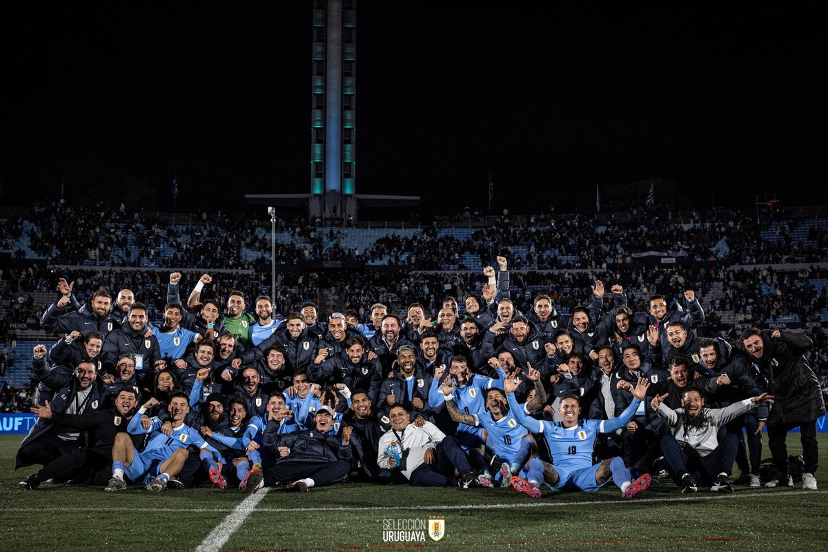 🇺🇾 Conforme a lo anunciado hace algunos días, Liverpool es el único equipo uruguayo con jugadores citados a la selección para la doble fecha FIFA.

➡️ De los terminaron siendo titulares en la eliminatoria sólo Nahitan Nandez y Darwin Núñez tienen chance de ser convocados por un