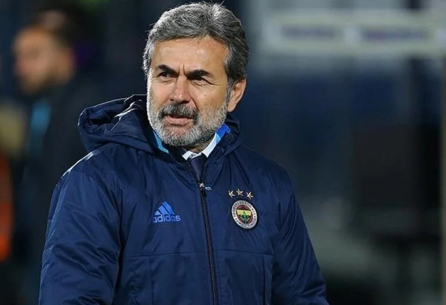 AYKUT KOCAMAN'I AÇIKLAYIN BU RUHSUZ FUTBOLCULARI DÜZENE KOYSUN. #DZvFB