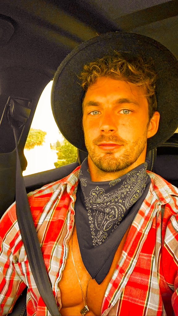 Ranch Sluts tweet media