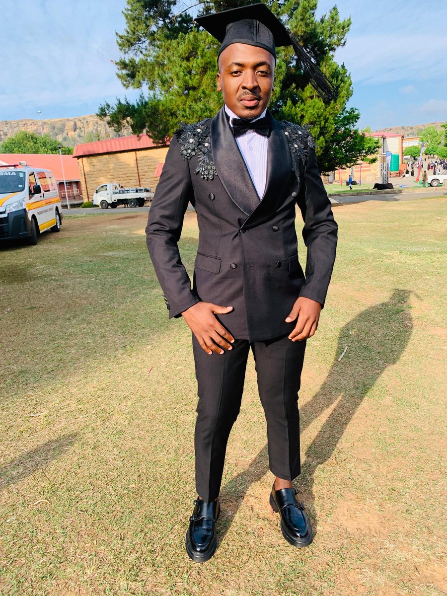 Elliot Machedi🇱🇸 (@elliottmachedi) on Twitter photo 