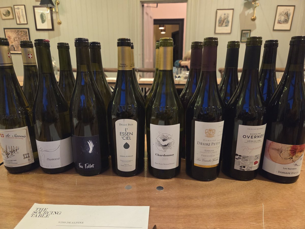 Tonight's tasting at Dulwich Wine Society with Will Burgess of The Sourcing Table - Vins de Alpine
#TheRosendale @TheRosendalePub
<a href="/ThreeCheersPubs/">Three Cheers Pub Co</a>