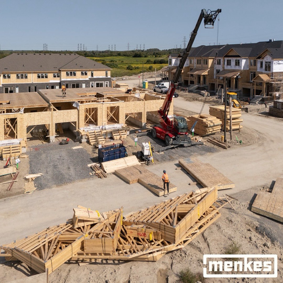 Construction is well underway at Winchester Estates in North Oshawa 🚧🔨🧱

#DidYouKnow first time buyers can save up to an additional $50,000? Visit menkes.com/single-family-… for more information!