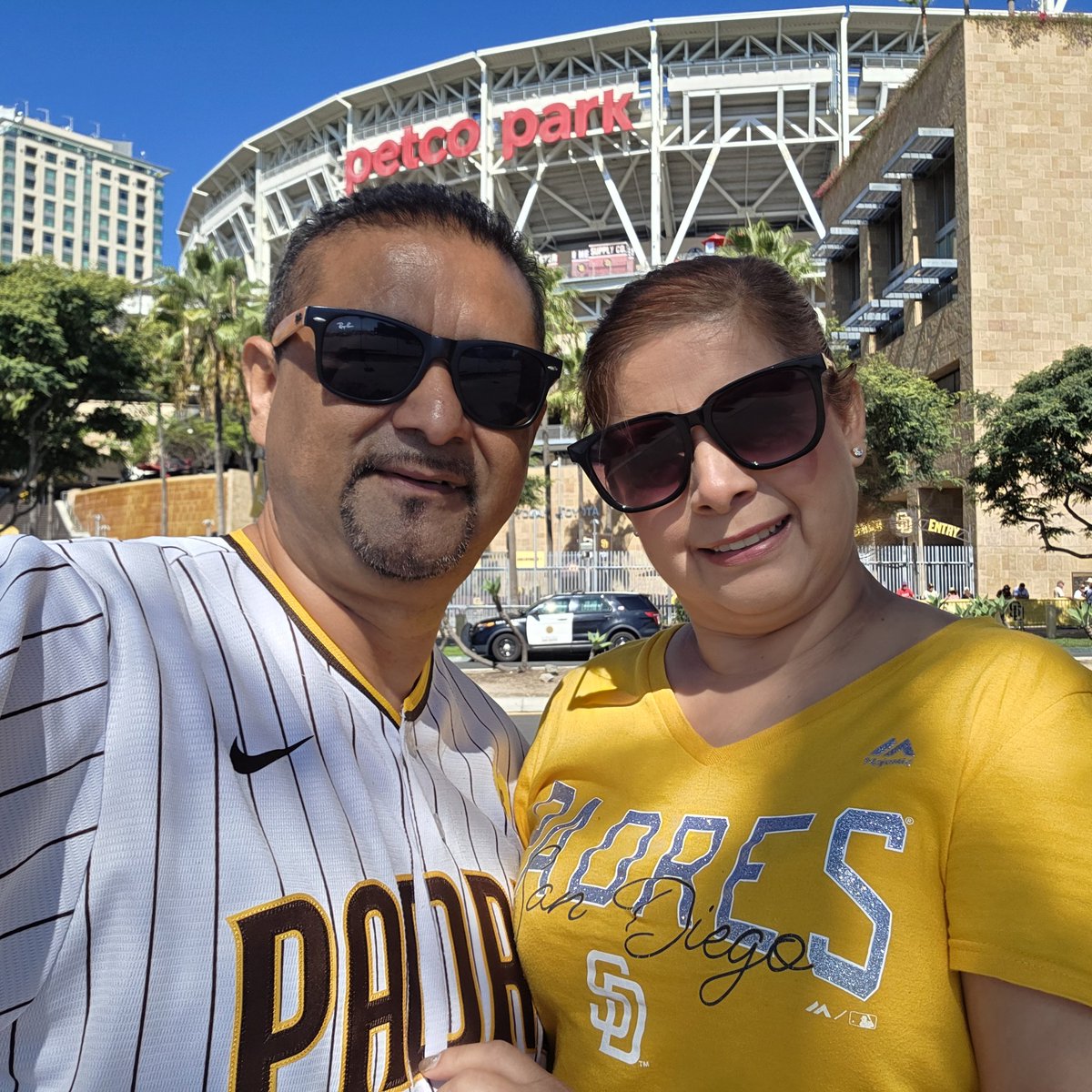 #ForTheFaithful         #GoPadres 
<a href="/Padres/">San Diego Padres</a> <a href="/LosPadres/">Padres de San Diego</a> <a href="/PetcoPark/">Petco Park</a>