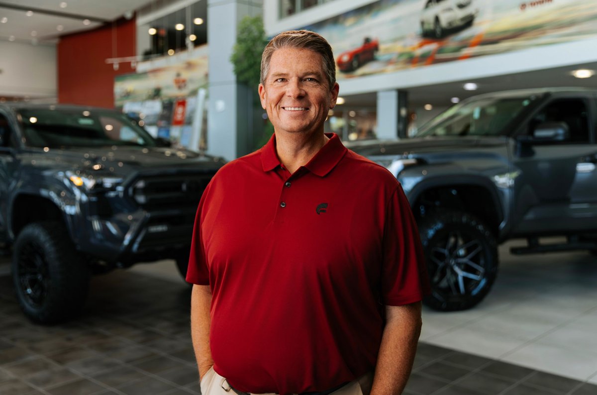 FowlerToyota's tweet image. A peek behind the curtain 👀 Filming day with Toby Rowland was a success. Can’t wait to share the finished commercials! #Fowler #FowlerAuto #Auto #FowlerToyotaNorman