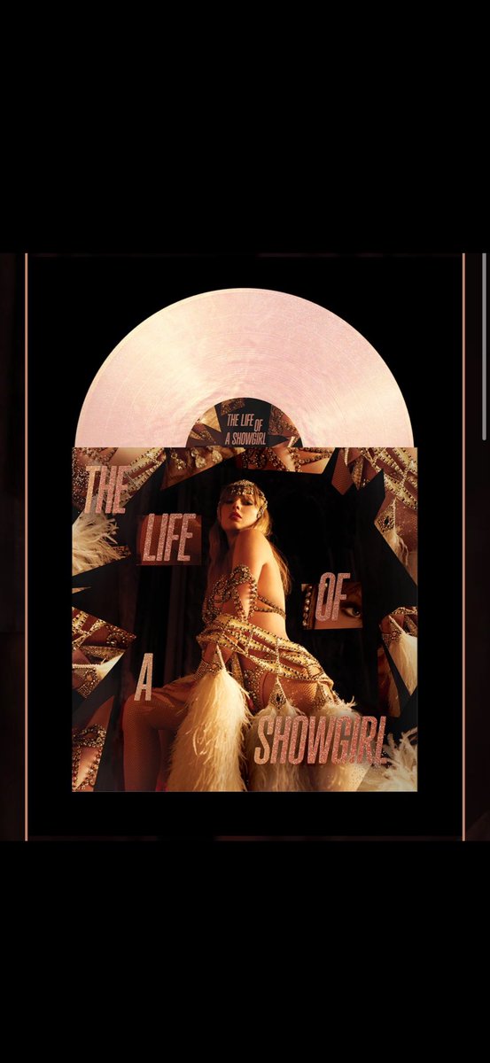 kvxm17's tweet photo. @taylornation13 @Target @taylorswift13 ohhhh she’s absolutely 💖dazzling💖 and def my favorite variant yet ! 🙂‍↕️✨ #tsthelifeofashowgirl #thecrowdisyourking https://t.co/SCEkI0QfBd