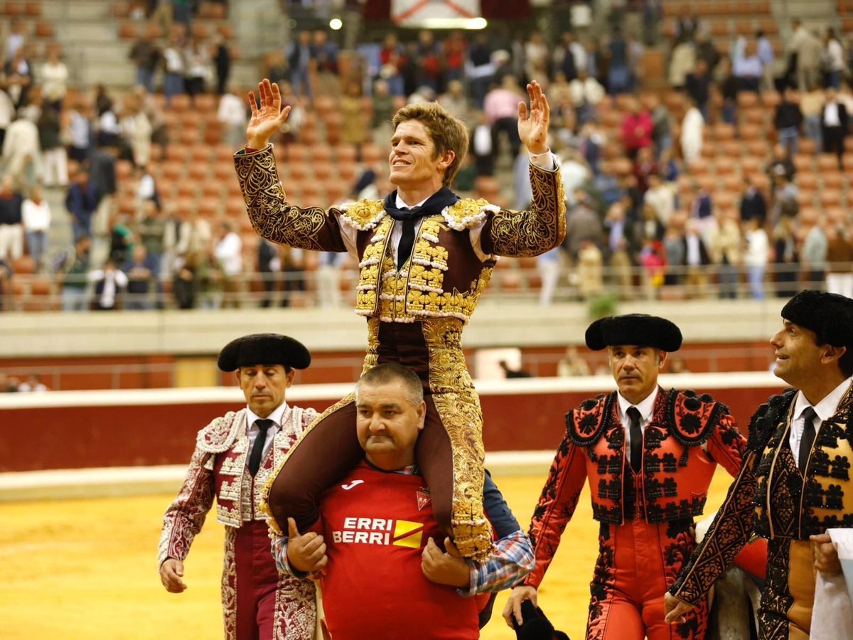 Burladero tweet media