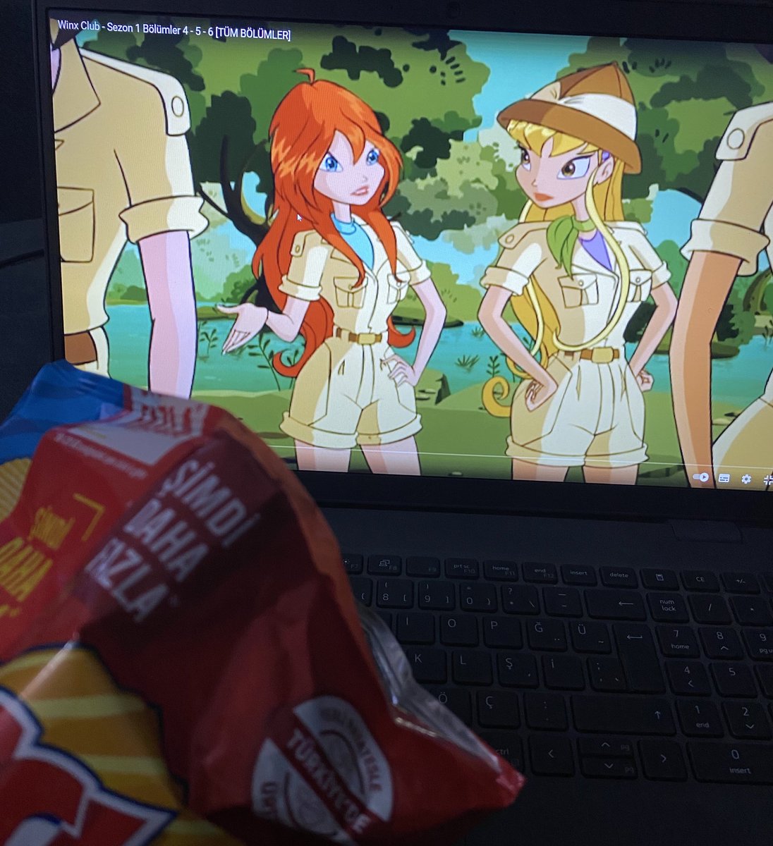 Sen benim yaşam standartlarımı tahmin bile edemezsin ezik piç