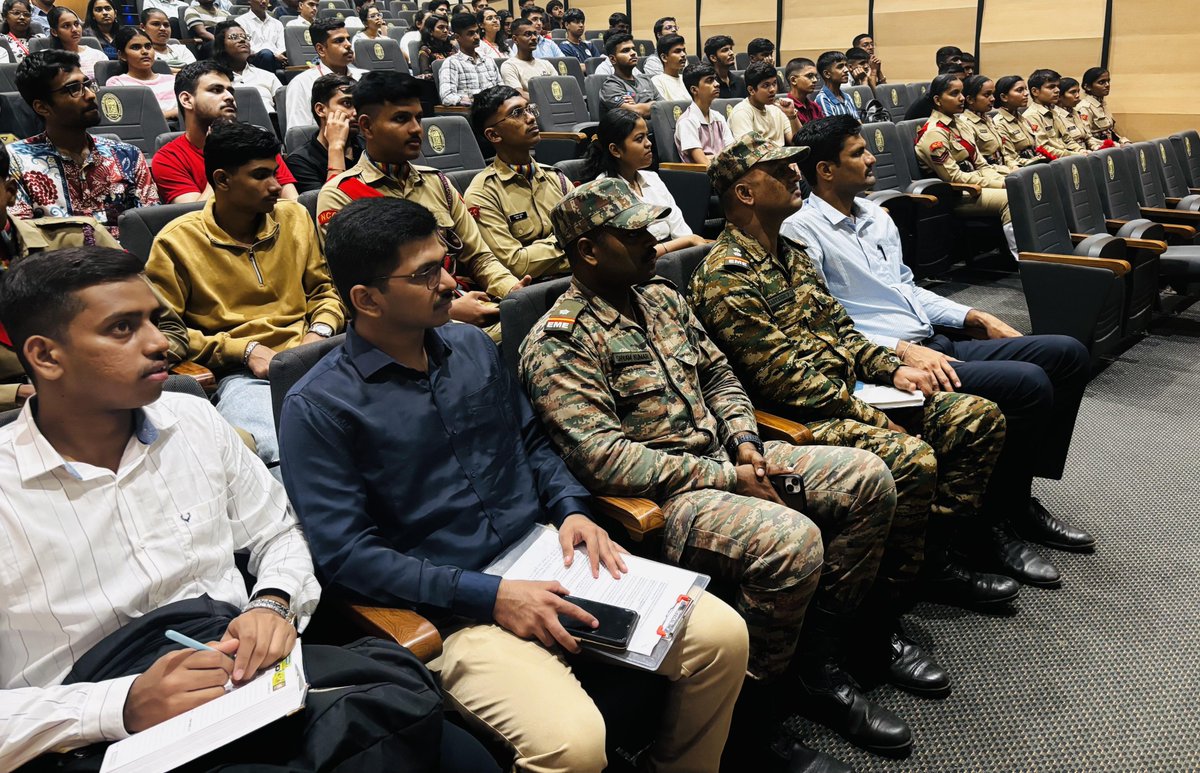 TEAM5MAHEMECOY's tweet photo. Jai Hind
We were honored to host a thought-provoking and insightful guest lecture series on the Services Selection Board (SSB) process, conducted by COL. JITENDRA SAHASTRABUDHE (Retd.)- a seasoned officer with vast experience in military leadership and selection protocols. https://t.co/8qdGXM1hDR