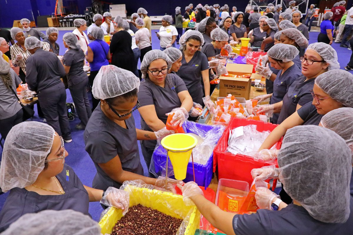 Earlier this month, <a href="/MonroeUniv/">Monroe University</a> students and staff along with volunteers came together for their third annual "Serve and Remember" meal packing event in honor of September 11th. Together they packed over 51,000 meals for families in need throughout the region!

Read more: