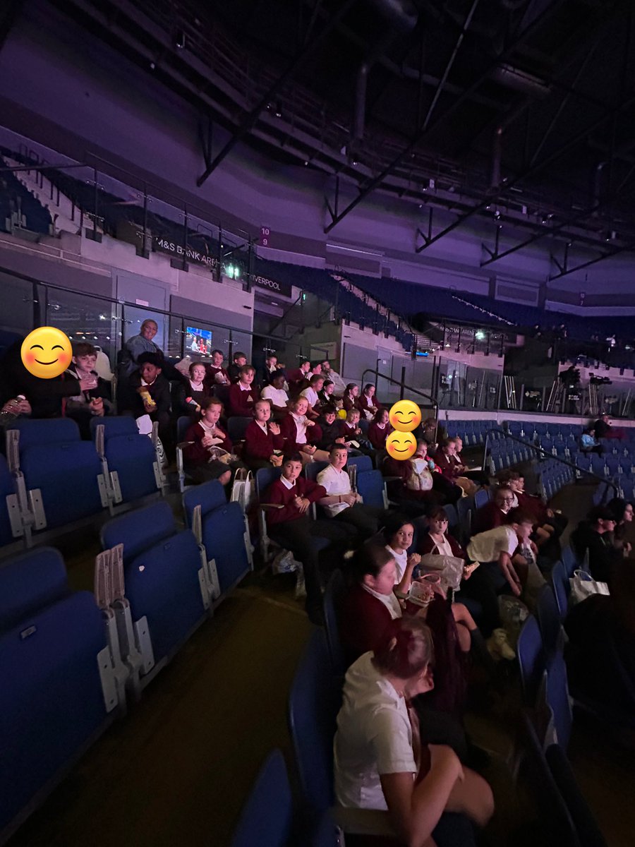 Miss Watkins tweet media