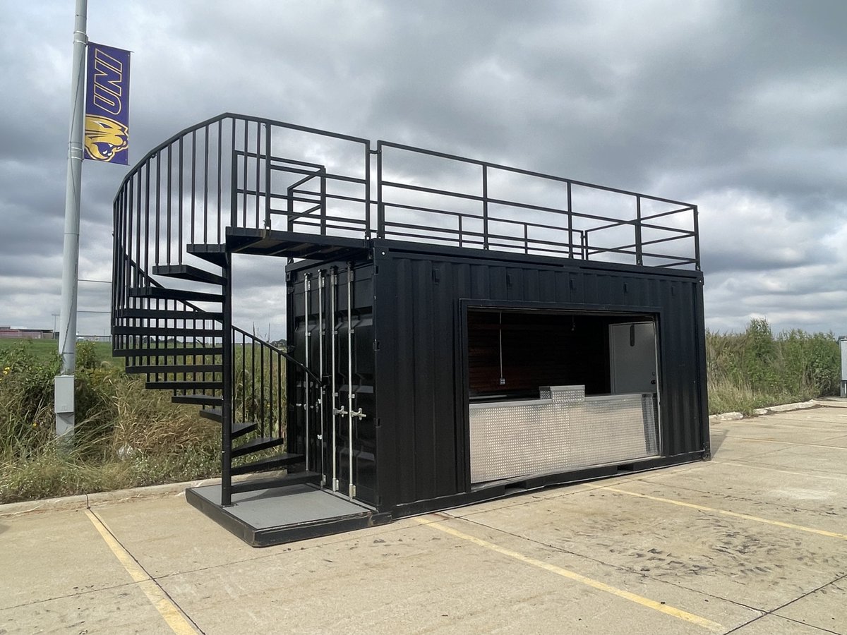 UNIEverLoyal's tweet image. Tailgate in luxury for the homecoming football game on October 4th! 

Follow the PSC page, Like &amp;amp; Share this post to for a chance to win this tailgate opportunity, sponsored by A1 Storage!

Winner will be selected on Tuesday, September 30th.

#EverLoyal #1UNI