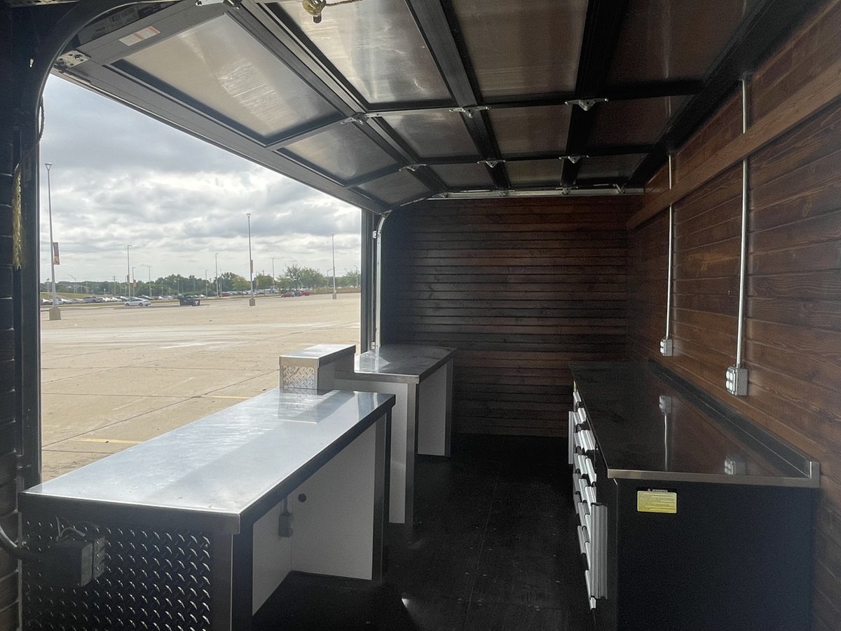 UNIEverLoyal's tweet image. Tailgate in luxury for the homecoming football game on October 4th! 

Follow the PSC page, Like &amp;amp; Share this post to for a chance to win this tailgate opportunity, sponsored by A1 Storage!

Winner will be selected on Tuesday, September 30th.

#EverLoyal #1UNI