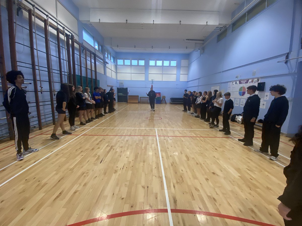 Stephen Thomson tweet media