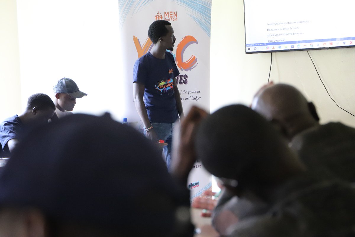 Leseketetii's tweet photo. Supporting youth to take leadership in policy and county budget processes strengthens our systems and drives societal growth. With their energy, skills, and vision, young people have the power to shape communities into inclusive and progressive spaces.
#SasaNiSisi #AUEUYouthLab https://t.co/XavvuO8CRv