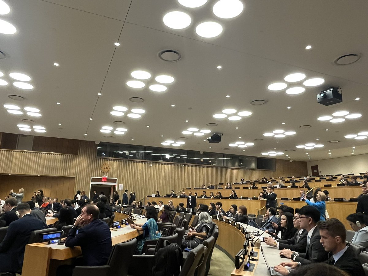 KazakhPM_UNOG's tweet image. #UNGA78 event on #PHC opened with 🇰🇿Minister Alnazarova delivering a message from President Tokayev. Minister invited Member States &amp;amp; international organizations to join and support the Global Coalition on PHC. Event attended by @DrTedros, @hans_kluge &amp;amp; high-level dignitaries.