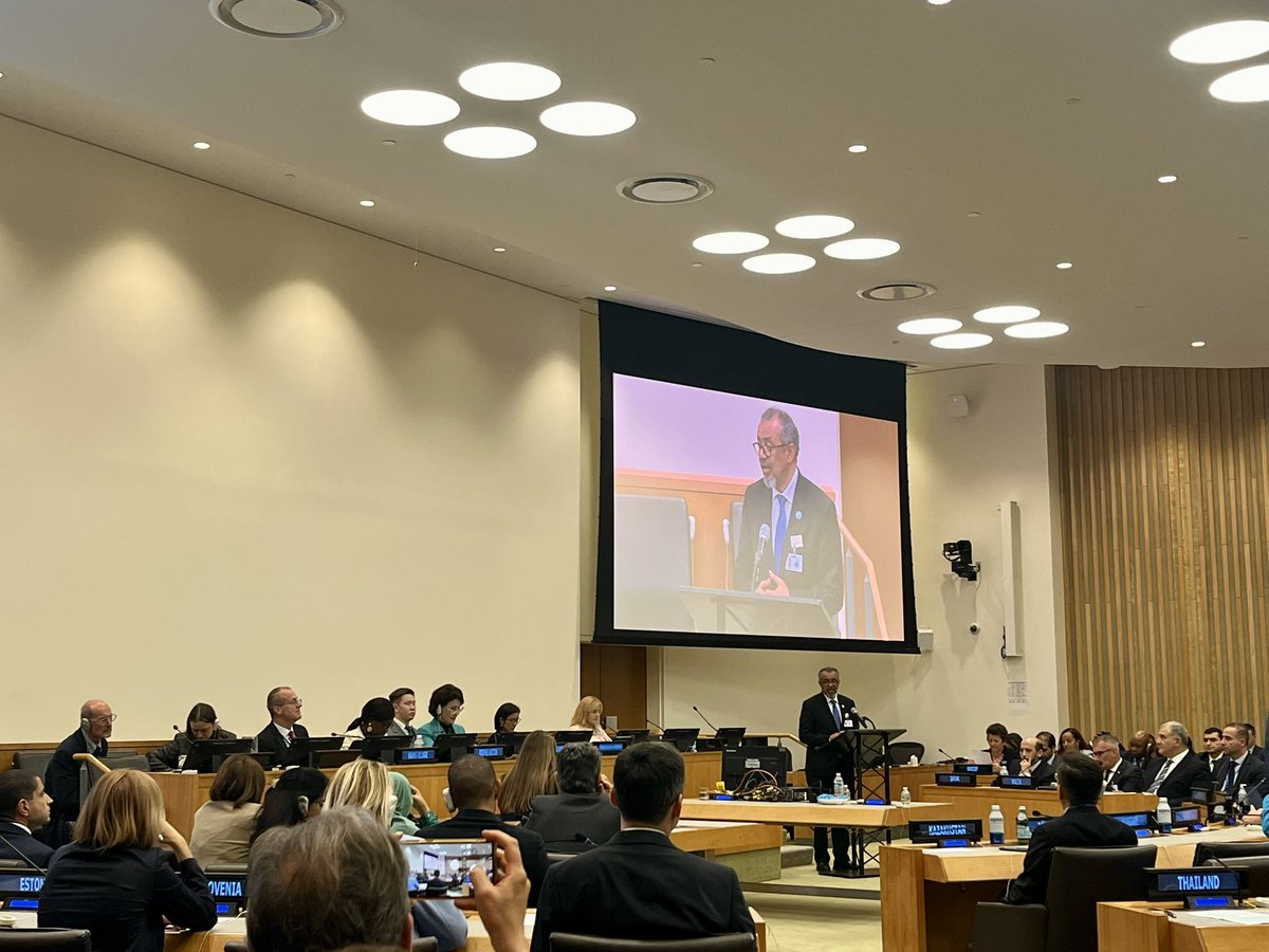 KazakhPM_UNOG's tweet image. #UNGA78 event on #PHC opened with 🇰🇿Minister Alnazarova delivering a message from President Tokayev. Minister invited Member States &amp;amp; international organizations to join and support the Global Coalition on PHC. Event attended by @DrTedros, @hans_kluge &amp;amp; high-level dignitaries.