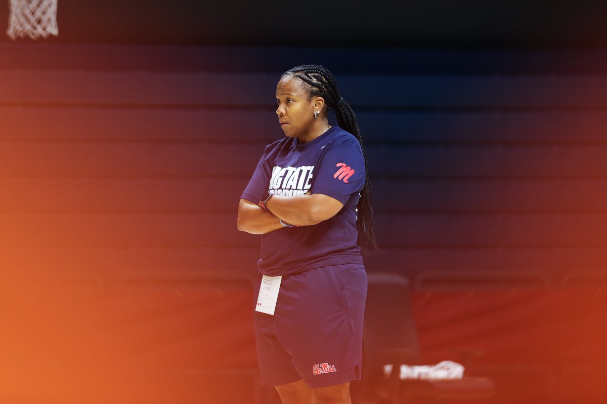 YolettMcCuin's tweet image. Year 8 at Ole Miss! Year 13 as a Head Coach! Year 21 I’ve been blessed to do what I love! #NoCeilings #Grateful #Team51 #TrainingCamp