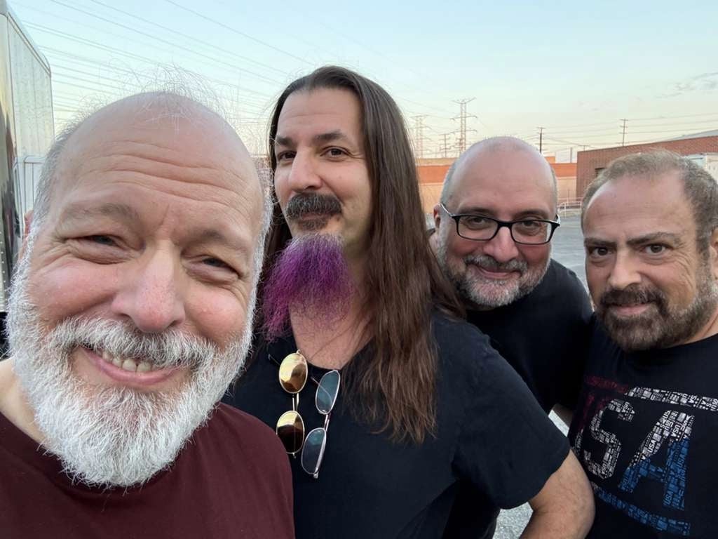 Bryan Beller (@bryanbeller) on Twitter photo PUTTIN' THE BAND BACK TOGETHER: Some old-school Mike Keneally and Beer For Dolphins (MK + me + Joe Travers + Rick Musallam) wacky sonic magic awaits you TONIGHT AND TOMORROW NIGHT at <a href="/BakedPotatoJazz/">thebakedpotato</a> in Studio City. Shows at 8 and 10pm each night. SoCal, come on out and join us! PUTTIN' THE BAND BACK TOGETHER: Some old-school Mike Keneally and Beer For Dolphins (MK + me + Joe Travers + Rick Musallam) wacky sonic magic awaits you TONIGHT AND TOMORROW NIGHT at <a href="/BakedPotatoJazz/">thebakedpotato</a> in Studio City. Shows at 8 and 10pm each night. SoCal, come on out and join us!