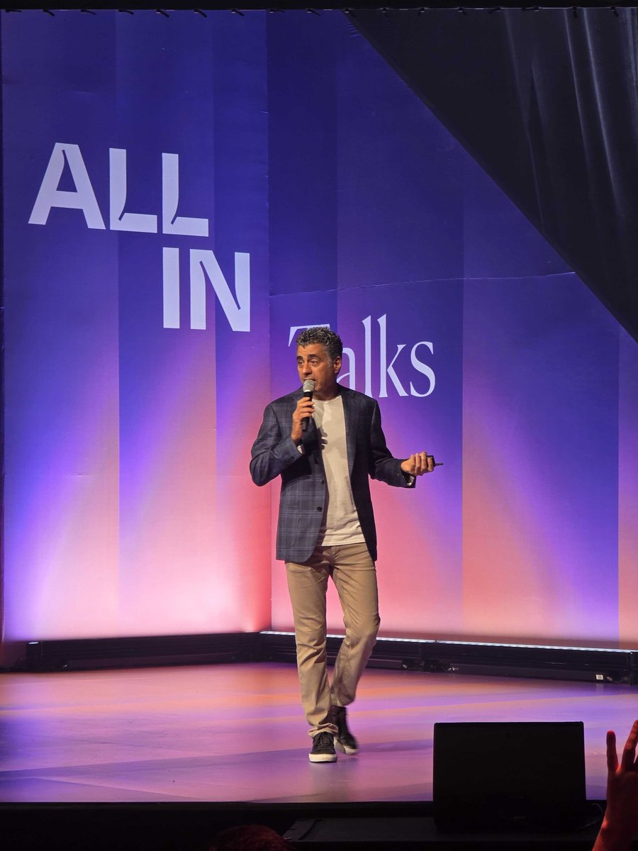 explorance's tweet photo. Snaps from #Explorance Founder & CEO Samer Saab's presentation at the #ALLIN2025 event.
His session answered questions many organizations are grappling with, like "How do we innovate with AI while staying responsible?"
For more info on our AI tool, #MLY: https://t.co/46FilJQM4T https://t.co/mrpRZDMdZp