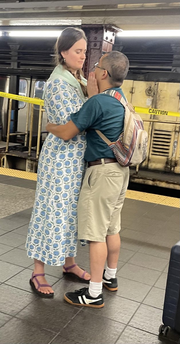 danielm63748106's tweet image. She was a dutch missionary, he was an Indonesian fisherman and in the summer of 1745 they made love on his little boat. she had come to smash his polytheistic pagan idols, but he hid one from her: a tall porcelain fertility goddess which he smashed himself only after she was gone