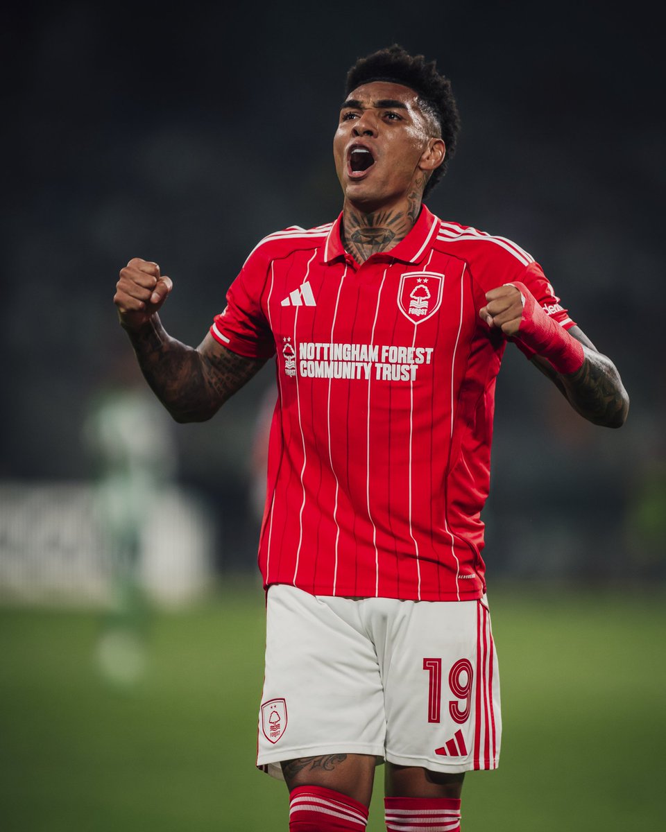 Igor Jesus etching his name into Nottingham Forest history. 💫