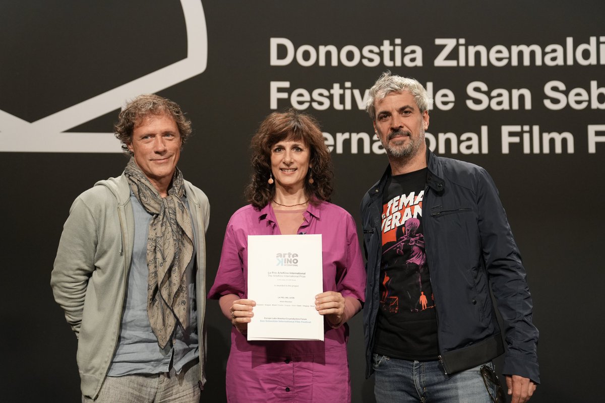 #73SSIFF #Industria 🏆 XIV #ForoDeCoproducción Koprodukzio Foroa #CoProductionForum

<a href="/Arte_Kino/">ArteKino</a> International Prize:

🎞️ “LA PIEL DEL LEÓN” <a href="/abrechner/">Alvaro Brechner</a>
