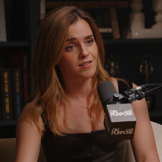 Emma (@watscne) on Twitter photo 