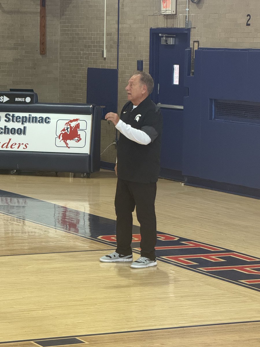 Thank you ⁦<a href="/step_basketball/">Stepinac Basketball</a>⁩ for hosting today’s NY Basketball Coaches Clinic! Lots of awesome speakers!