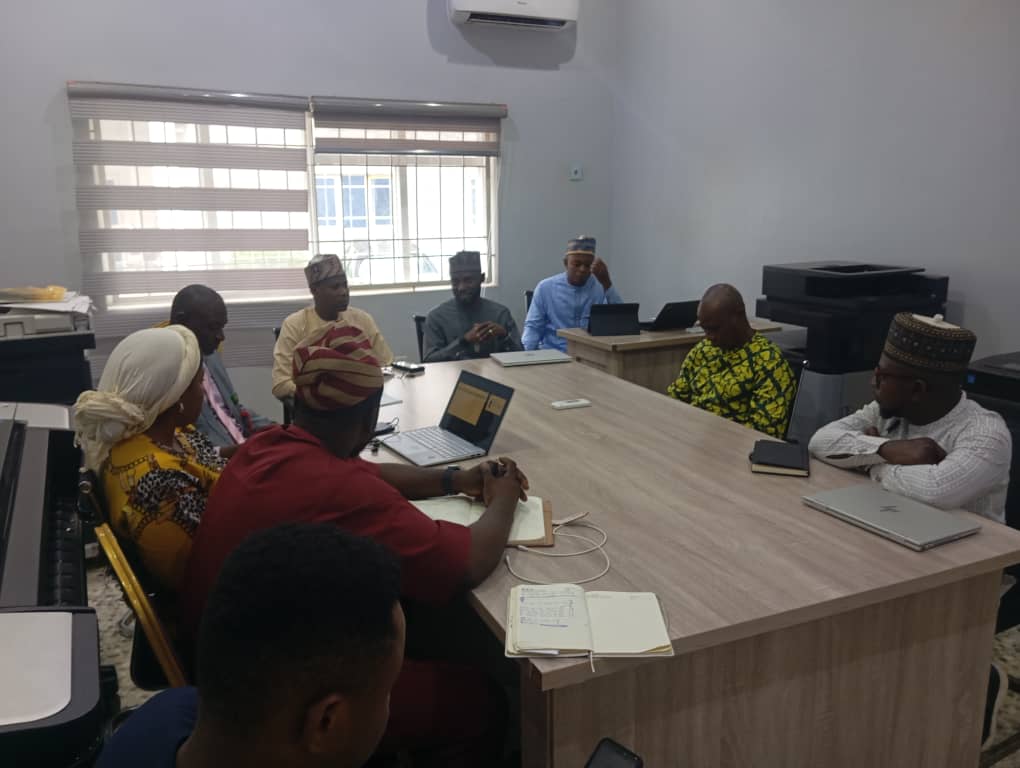 KDBStatisticsNG's tweet image. 📊 KDBS welcomed @NOIPolls & @SCIDaR_  on an engagement visit for Community Polls Round Two Data Collection in Kaduna State.
This collaboration will generate timely, community-driven insights to strengthen malaria prevention & improve health service delivery.
 #Data4Development