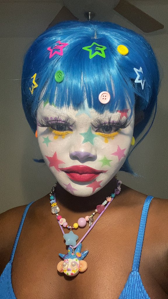 jaen2de's tweet photo. starfaced ⭐️💙🤡 https://t.co/bl2nvTrOcj