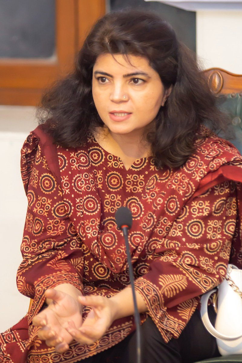 Advocate Shazia Nizamani, a strong voice for women’s legal rights, was among the top 3 shortlisted for Chairperson of the Sindh Commission on the Status of Women. Her name has now been dropped.

We urge Chairman #PPP <a href="/BBhuttoZardari/">Bilawal Bhutto Zardari</a> to ensure merit is upheld and women’s voice.✊