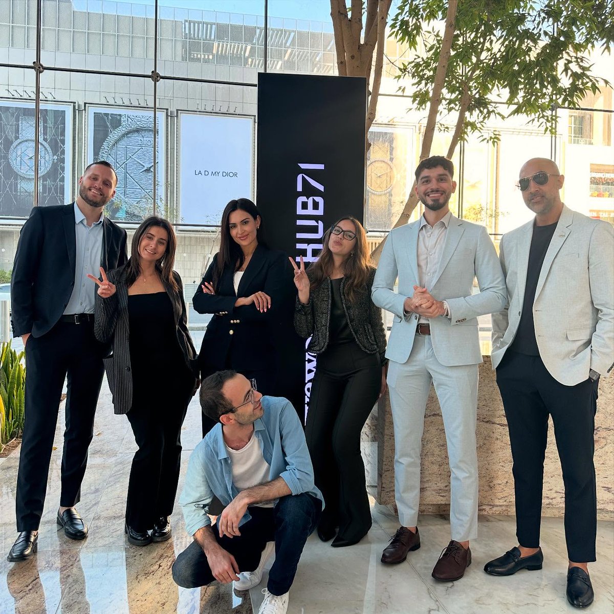 Elizabe22923308's tweet image. Yesterday, my team and I had the privilege of hosting a workshop for some of the most promising #emergingtech and #Web3 startups at #Hub71 in #AbuDhabi, in partnership with Elixir Capital.