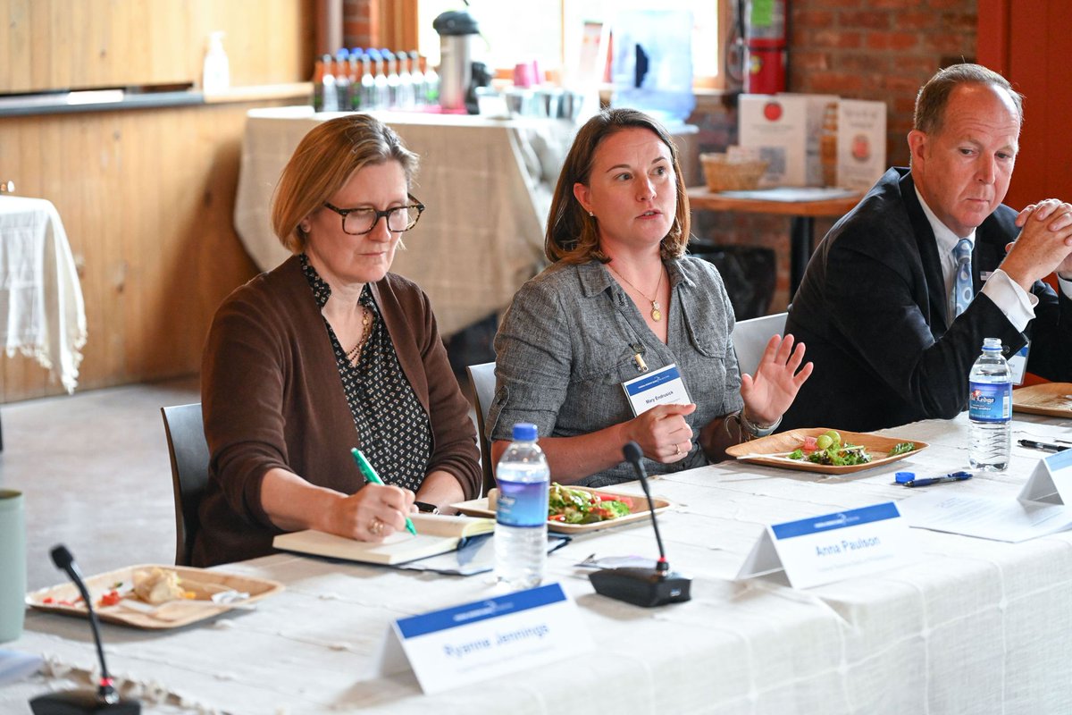 NWNEPA's tweet photo. Phialdelphia Fed President &amp; CEO Anna Paulson visited Wayne County to meet with community leaders. NeighborWorks President &amp; CEO Shane Powers and Director of Aging in Place Mary Endrusick participated in a roundtable highlighting local housing challenges and solutions. https://t.co/ND3dDfqOzX