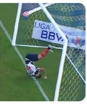 Esos jotos que no quieren que les toquen la defensa 🤣🤣🤣 no son buenos culeros, su conexión les da ventaja y hace que los defensas rivales se giren como piedras, EA hace muchas mamadas, pero nunca arregla lo mas importante, que son los servidores, los tienen en la mierda