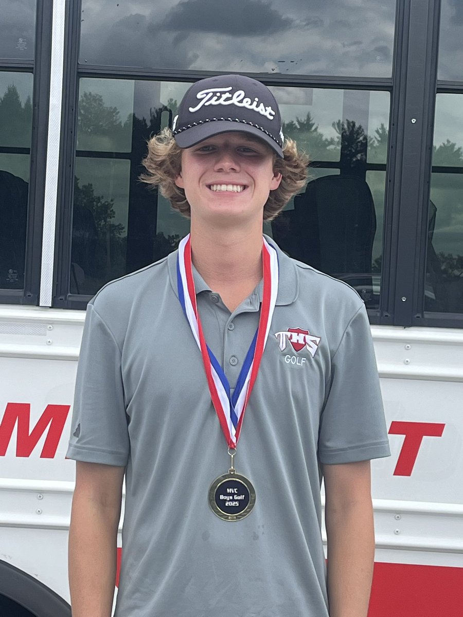 Congratulations to Lucas Martin (79) for earning all-conference honors at the MVC conference tourney today.