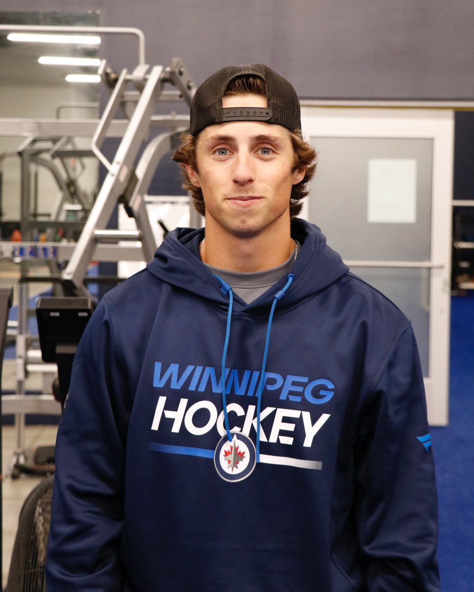 Meet Derek! Derek is one of our student High-Performance Training Assistants for 2025. "Connecting two of my biggest passions; sport &amp; exercise. It makes learning new things exciting &amp; helps me relate to each person I work with." Fun fact about Derek is he's never had a cavity 🦷