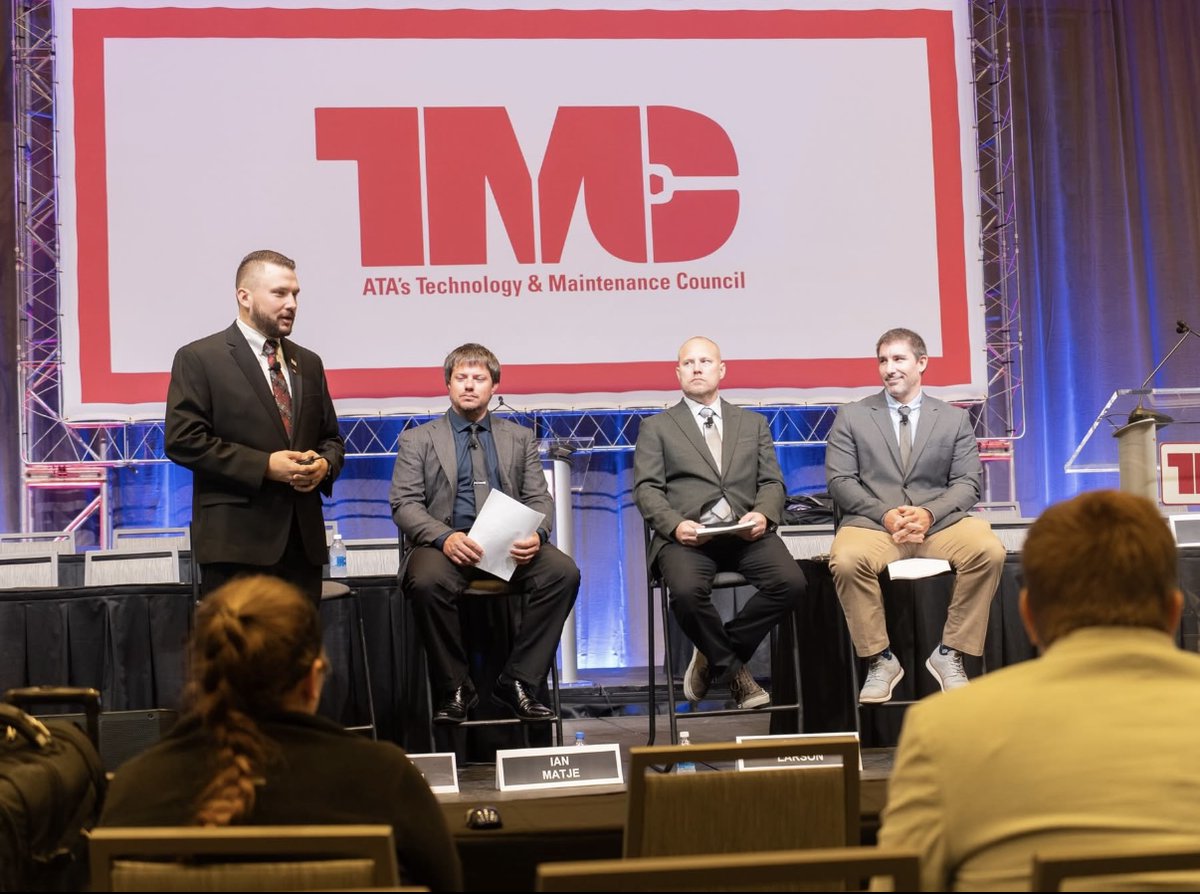 Thrilled to take part in ATA’s TMC Annual Meeting!

Fleet Technical Services Manager Jake Branham served as a judge during the SuperTech competition, showcasing the talent of technicians across the country.
#SEFL #TMCAnnual <a href="/TMC4Trucks/">Technology & Maintenance Council (TMC) of ATA</a>